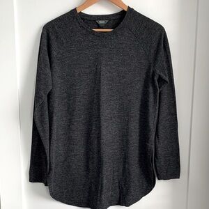 Roots long sleeve t-shirt tunic Size M